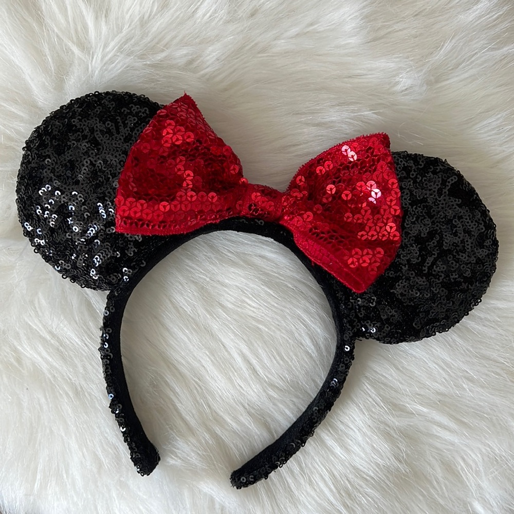 Classic Sequin Minnie Ears